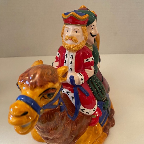 Department 56 "We Three Kings" Christmas Tea Set Camel Teapot + 4 Cups with BOX - Picture 6 of 15